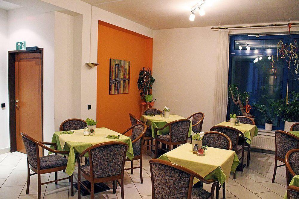 Pension Erlaa Wien Ngoại thất bức ảnh
